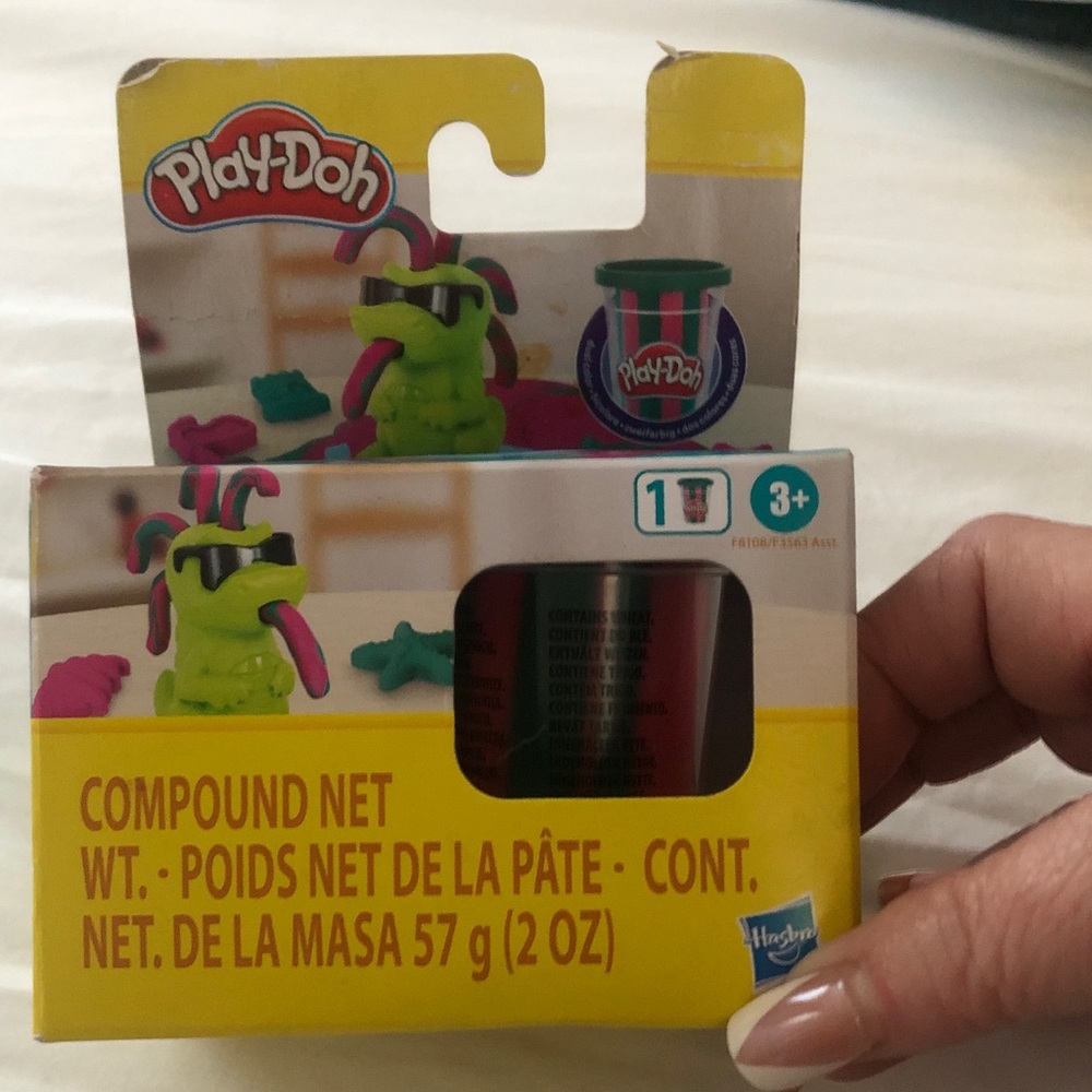 Play-Doh Mini Dinosaur Flip Flop Colorful Modeling Compound Travel Toy Neon
